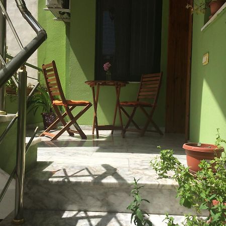 Bed and Breakfast Friends House Tirana Exterior foto