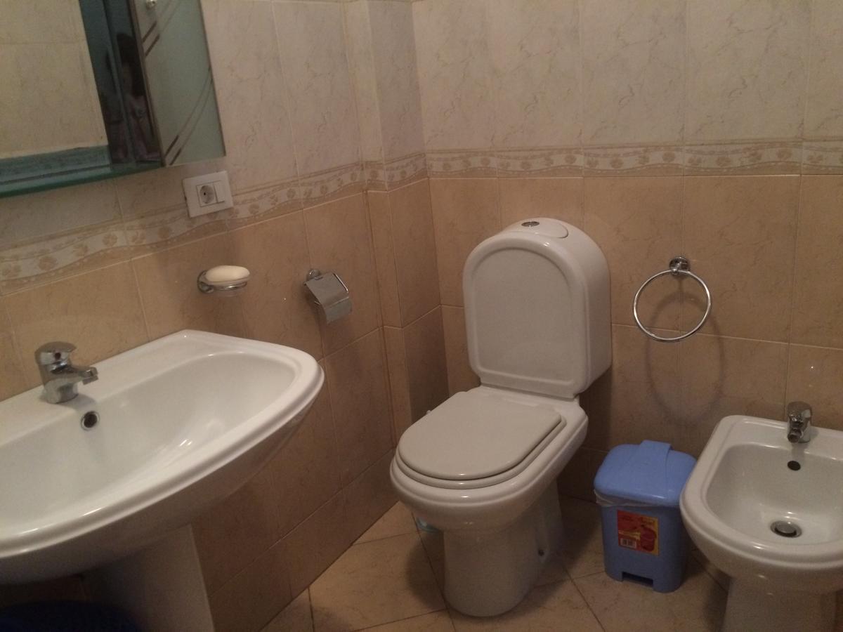 Bed and Breakfast Friends House Tirana Exterior foto